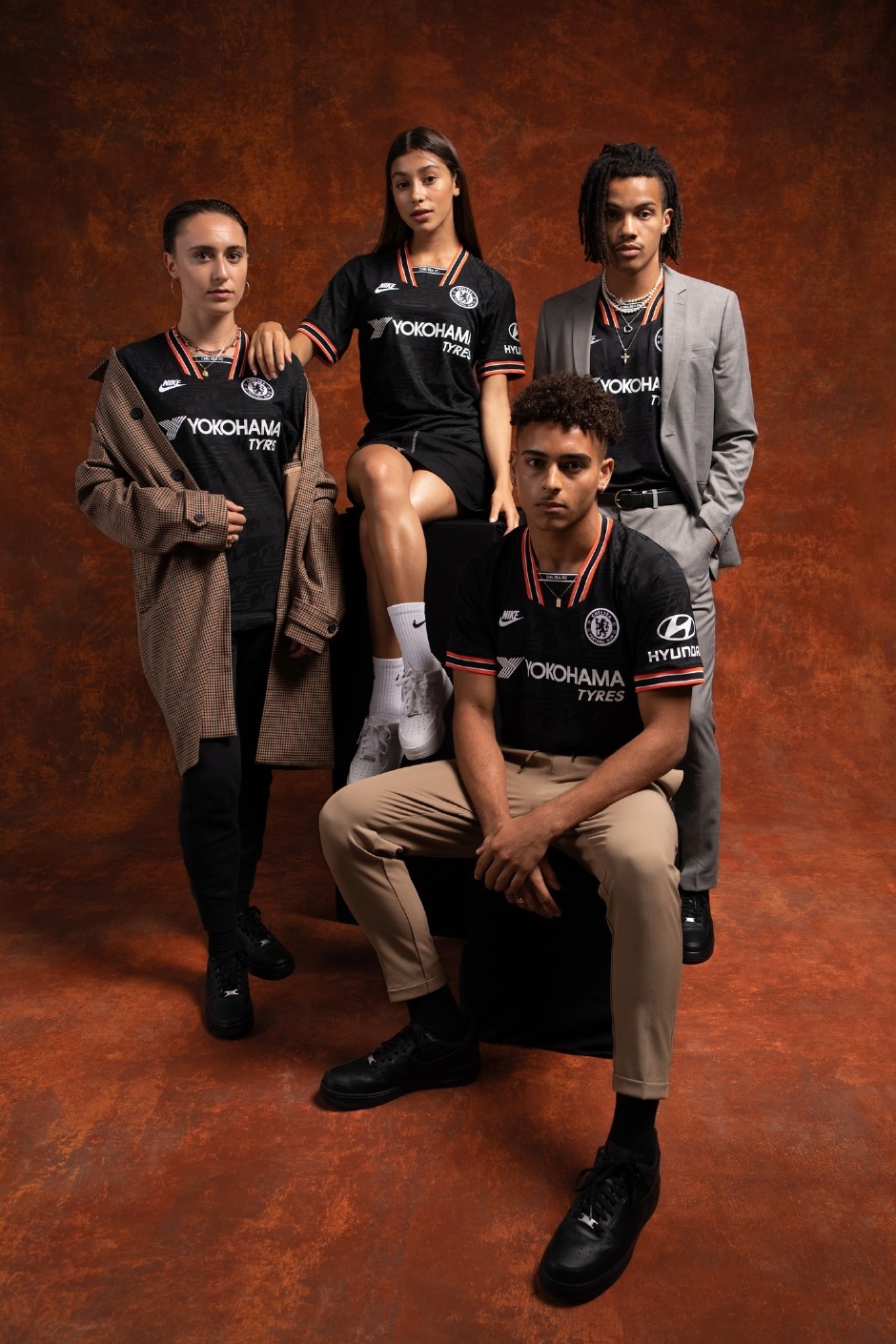 Nike'ın Modayla Buluşan Retro Formaları