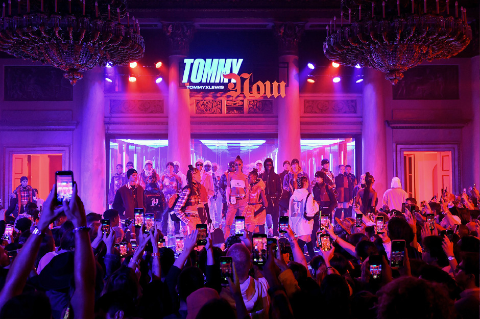 Tommy Hilfiger ve Lewis Hamilton Sonbahar 2019 Ortak Koleksiyonunu Sunar