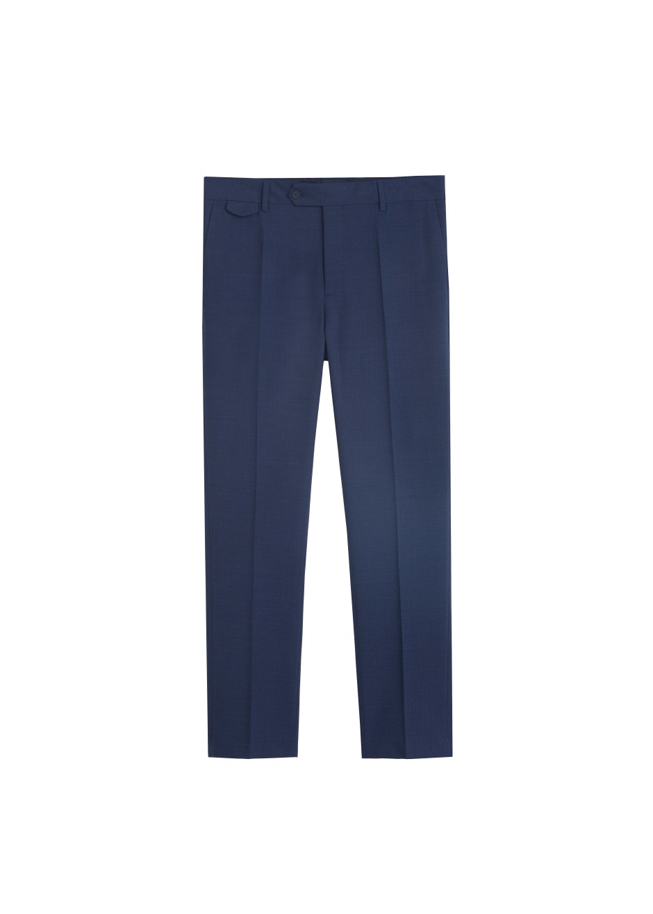 Mango’nun Yeni Travel Suit Tasarımı