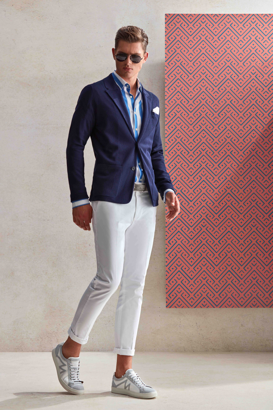 Hemington ile Marakeş'e Doğru Yola Çıkıyoruz Hemington ile Marakeş'e Doğru Yola Çıkıyoruz