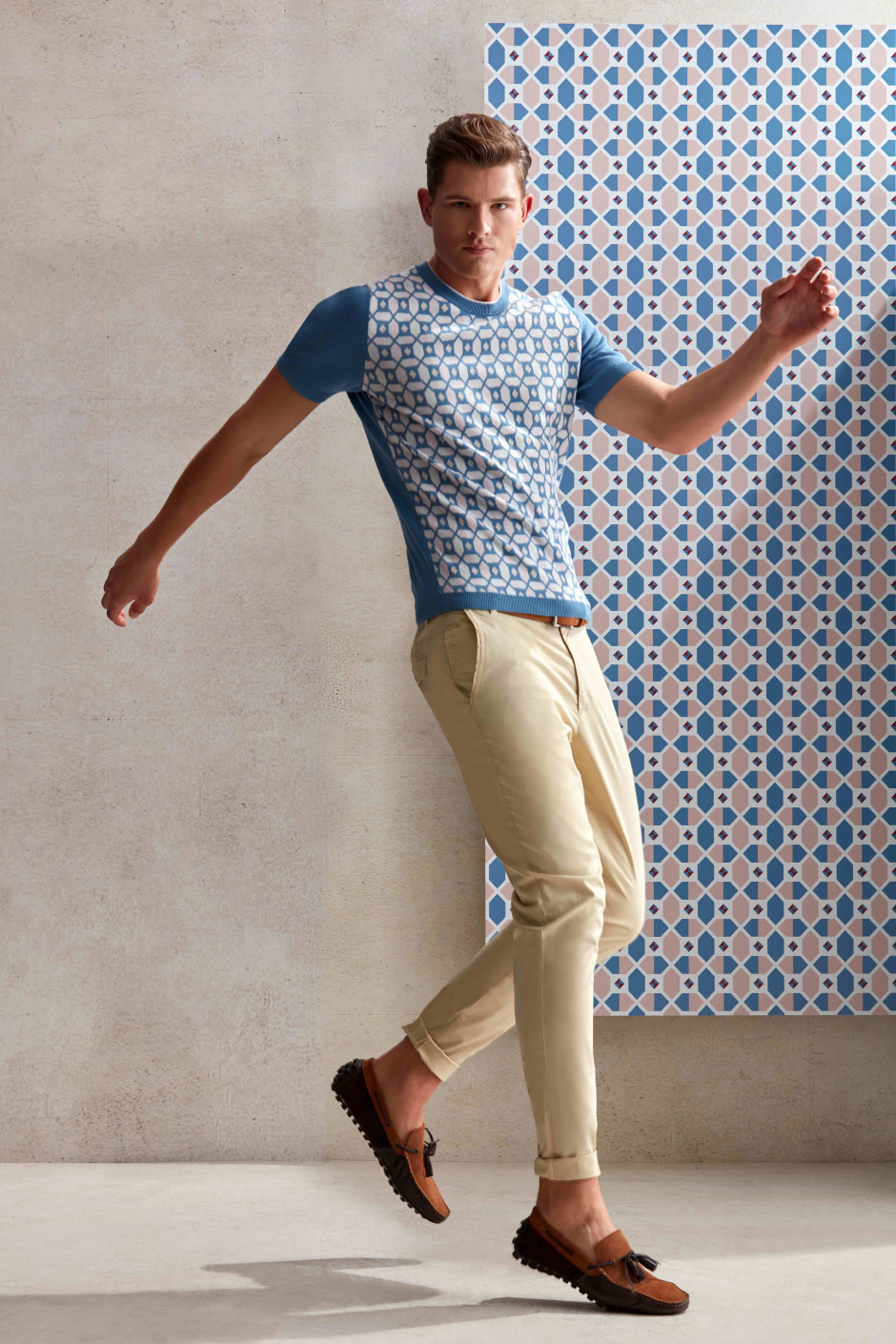 Hemington ile Marakeş'e Doğru Yola Çıkıyoruz Hemington ile Marakeş'e Doğru Yola Çıkıyoruz