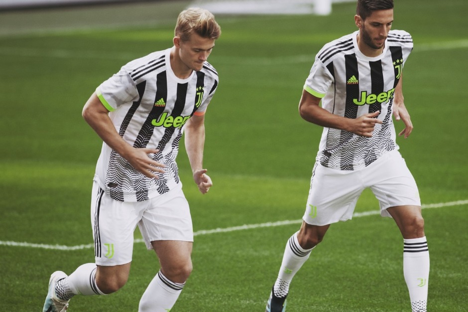 Juventus, adidas ve Palace Ortak Koleksiyonuna Göz Atın