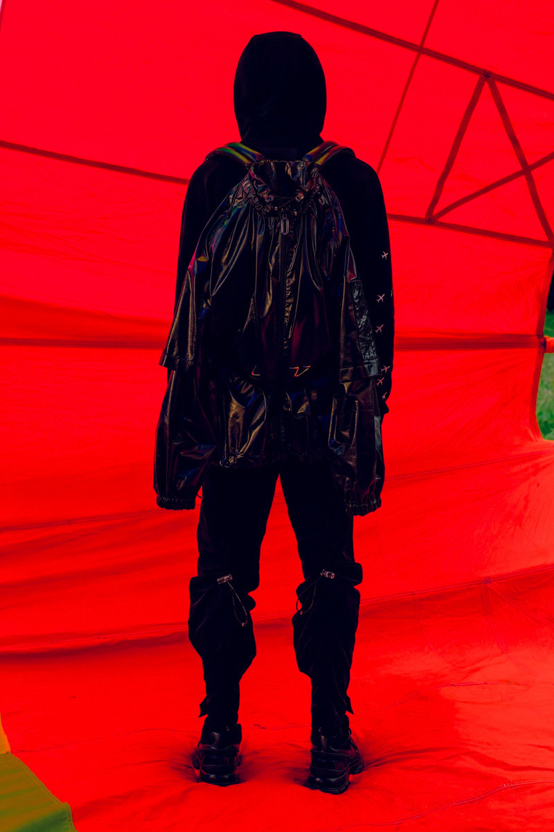 Louis Vuitton'un Fütüristik Koleksiyonu: 2054