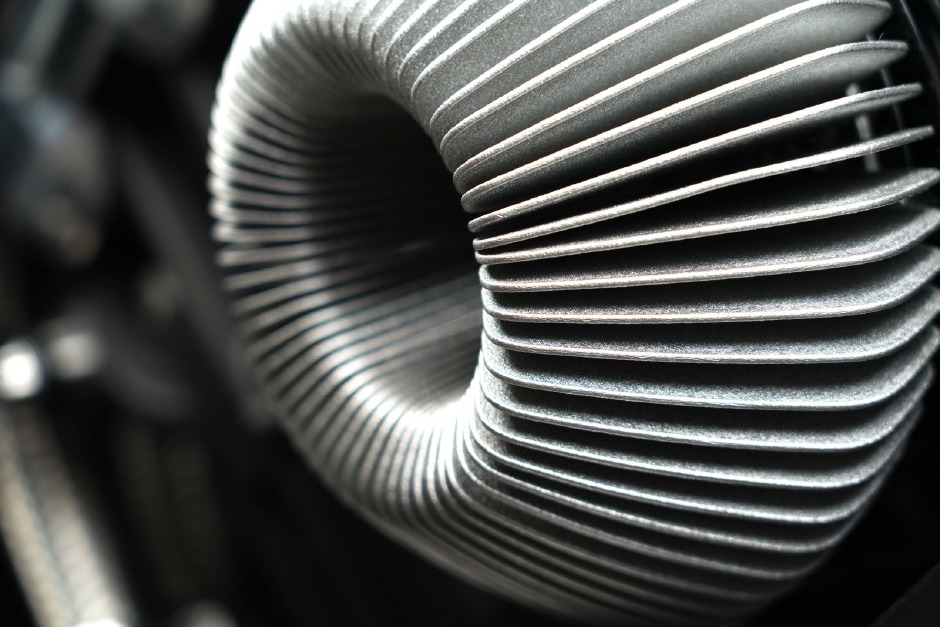 Aston Martin’in İlk Motosikleti: “AMB 001”