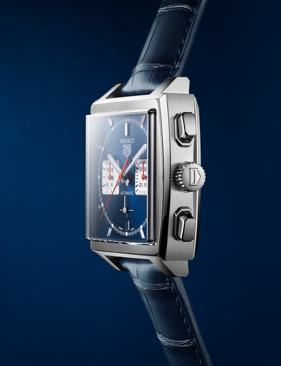 TAG Heuer’in Yeni Saati: Monaco Heuer 02