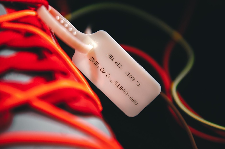 Off White ve Nike’ın “Dunk Low” Koleksiyonunu Keşfedin