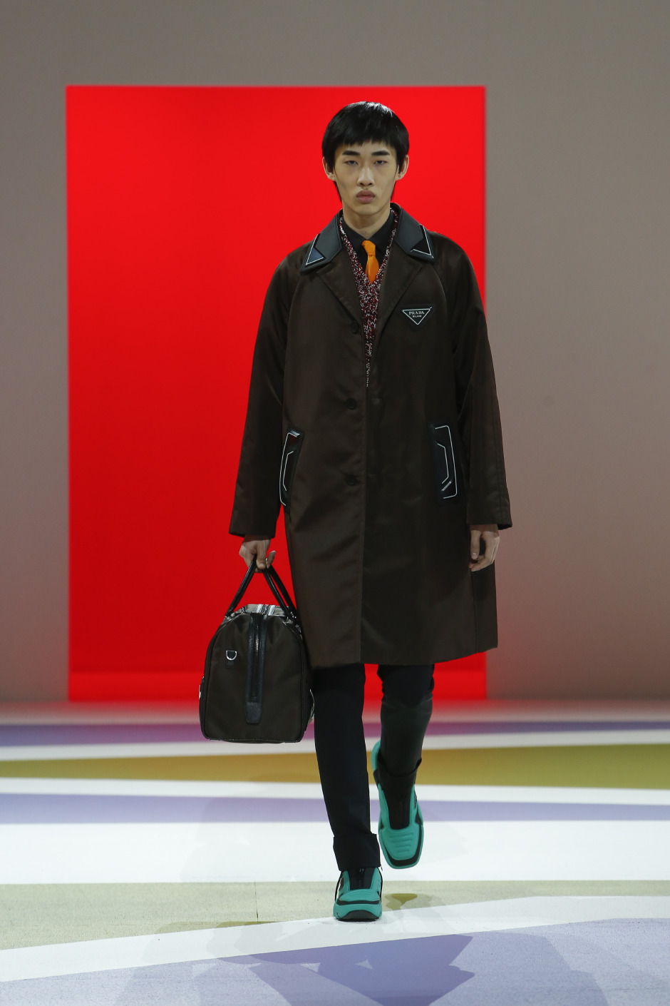 Prada Erkek FW 2020 Koleksiyonunu Keşfedin