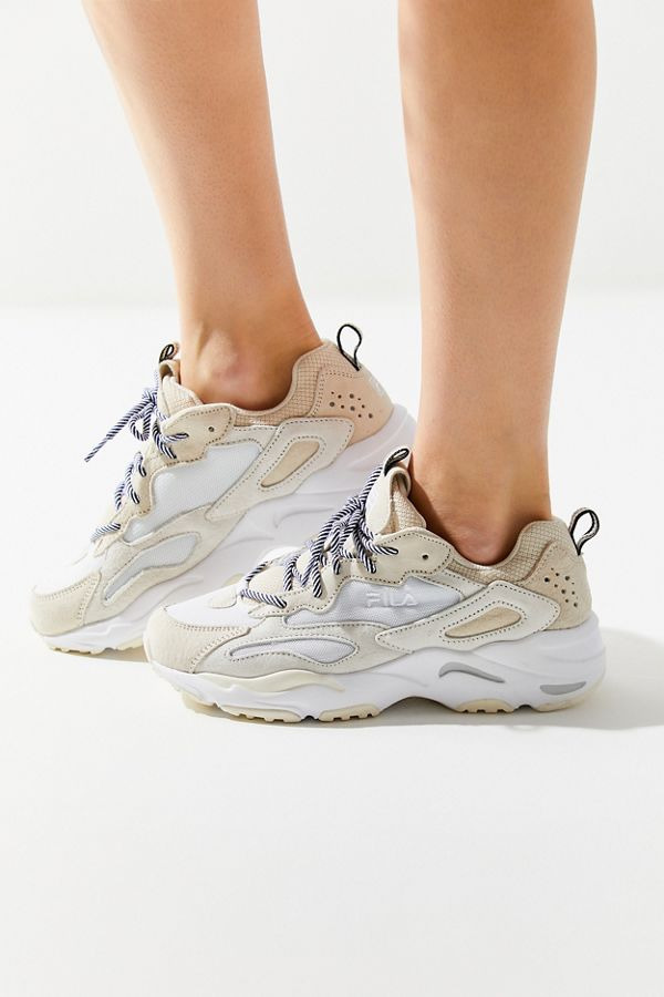 Sevgililer Günü’nde Alabileceğiniz En İyi 15 Hediye