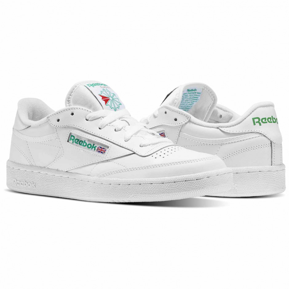 İlkbaharın En İyi Beyaz Sneaker Modellerini Keşfedin!