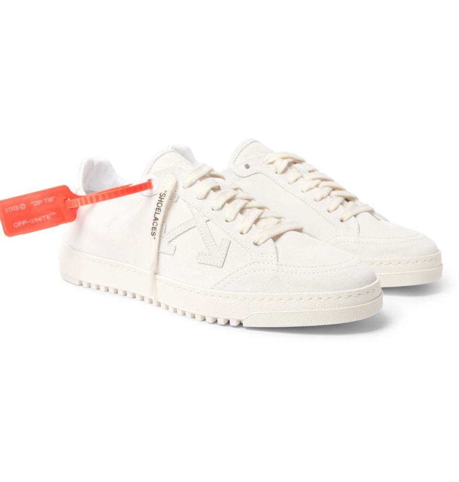 İlkbaharın En İyi Beyaz Sneaker Modellerini Keşfedin!