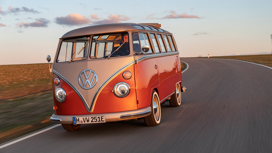 Volkswagen’ın Elektrikli Microbus’ü: T1 e-BULLI