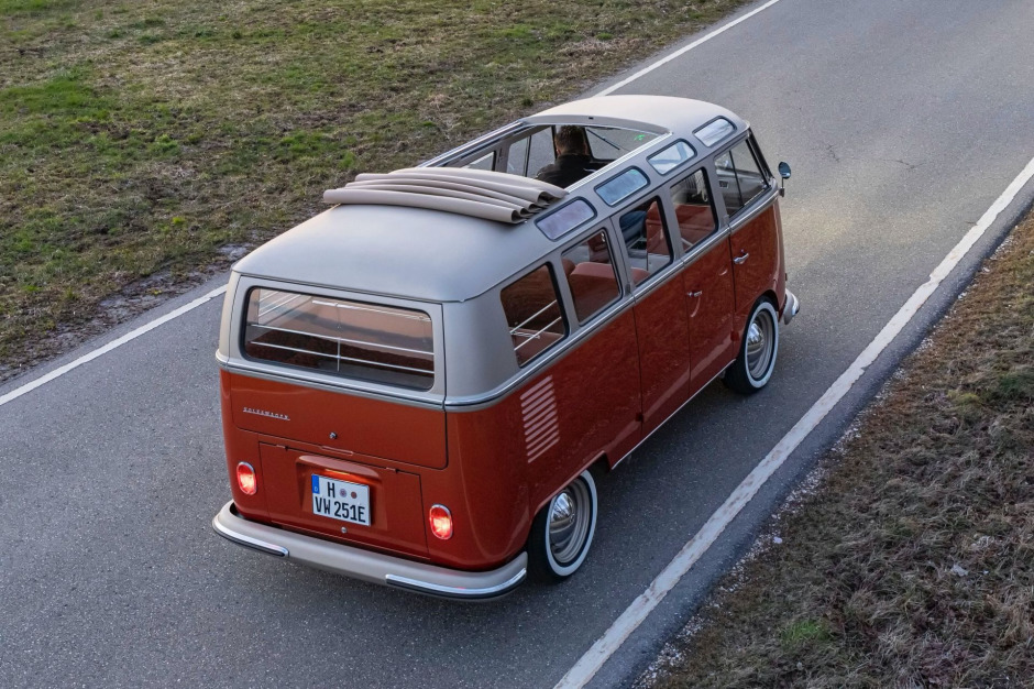 Volkswagen’ın Elektrikli Microbus’ü: T1 e-BULLI