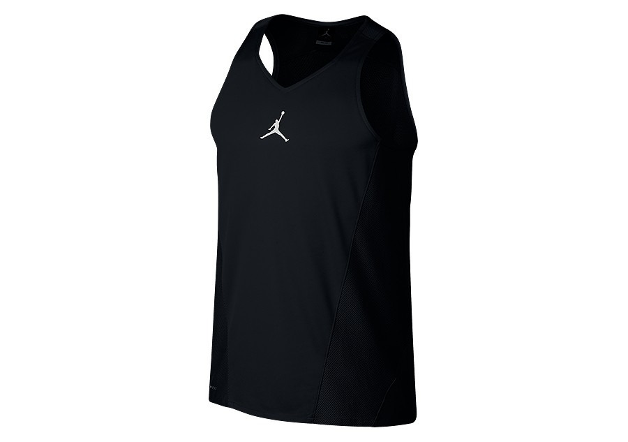 #GQEvde: Egzersizleriniz İçin En Atletik 8 Parça #GQEvde: Egzersizleriniz İçin En Atletik 8 Parça