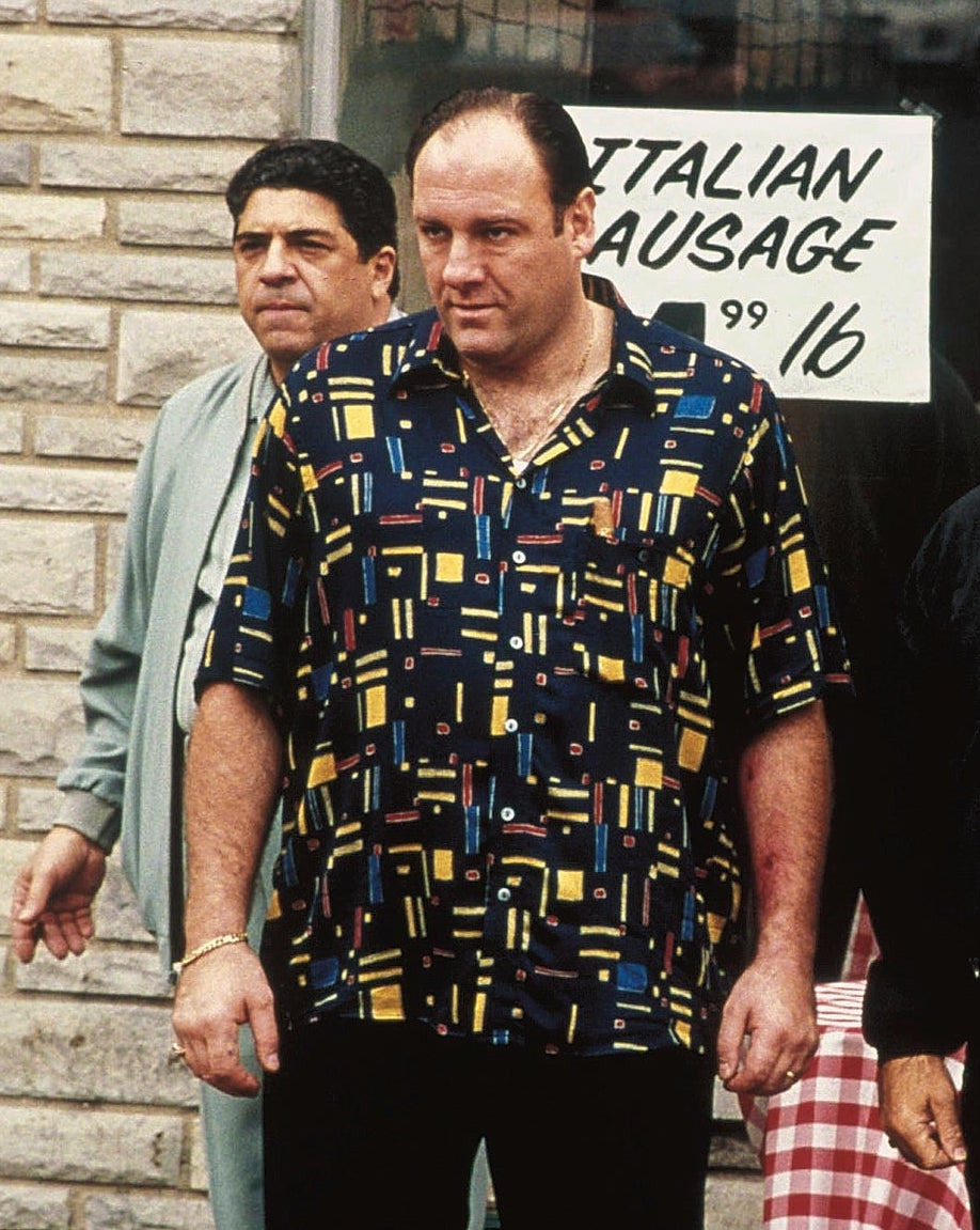 Tony Soprano'dan İlhamla: İtalyan Kesim Gömlekler Tony Soprano'dan İlhamla: İtalyan Kesim Gömlekler