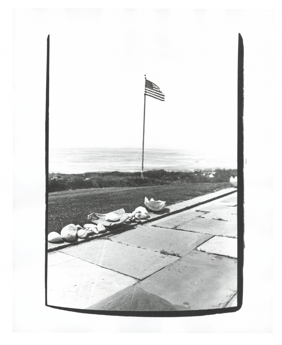 Andy Warhol Fotoğrafları Online Açık Artırmada