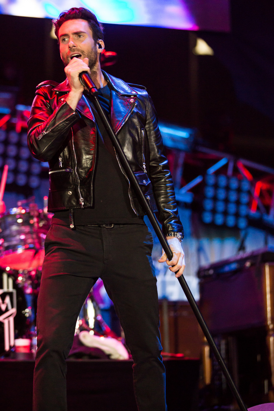 Adam Levine'in Vazgeçemediği Deri Ceketleri