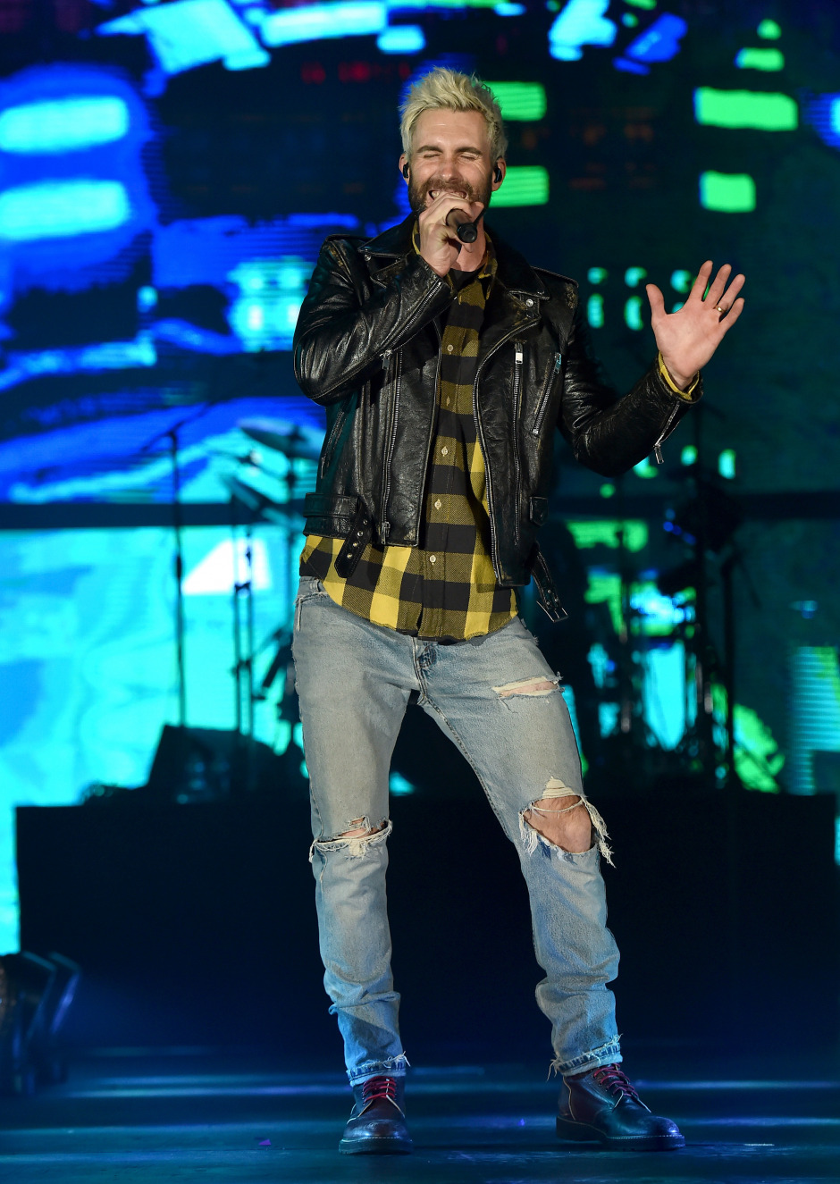 Adam Levine'in Vazgeçemediği Deri Ceketleri