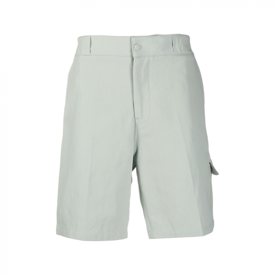 Stil Sahibi Erkeklerin Tercihi Tasarım Şortlar