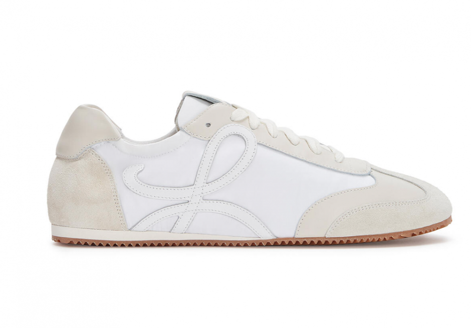 Bu Sezonun 6 Kırık Beyaz Sneaker Modeli
