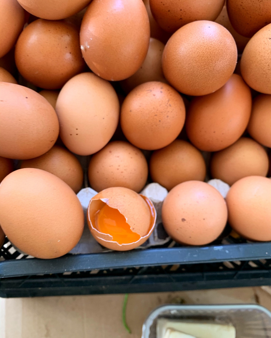 #GQDeneyim: Şef Fatih Tutak ile Pazarda Meyve Sebze Tadımı Yaptık