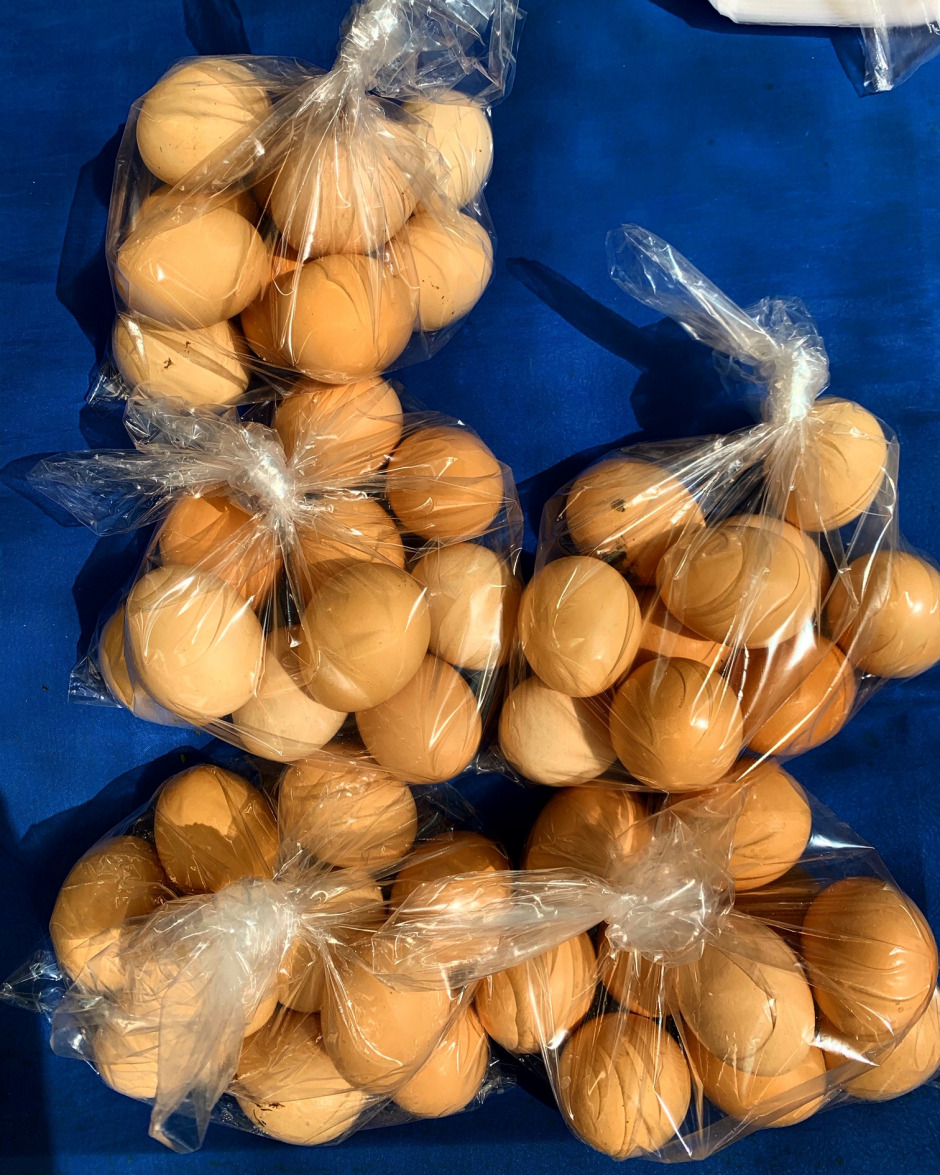 #GQDeneyim: Şef Fatih Tutak ile Pazarda Meyve Sebze Tadımı Yaptık