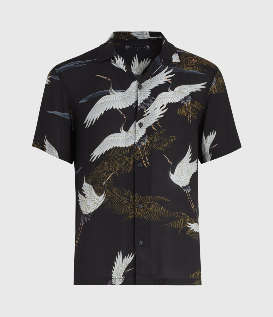 Kısa Kollu Gömlekler: Yazın Eğlenceli Stil Parçası Kısa Kollu Gömlekler: Yazın Eğlenceli Stil Parçası