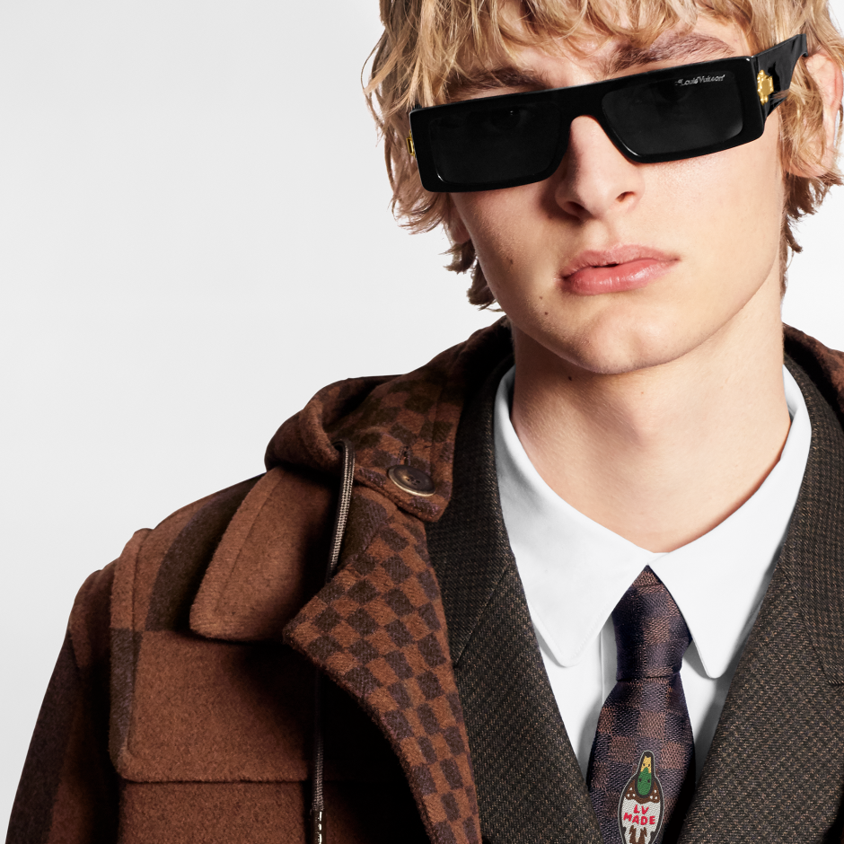 Dönemin En Hit Tasarımcılarından Biri ile Çalışan Bir Modaevi Başka Ne Yapabilir?