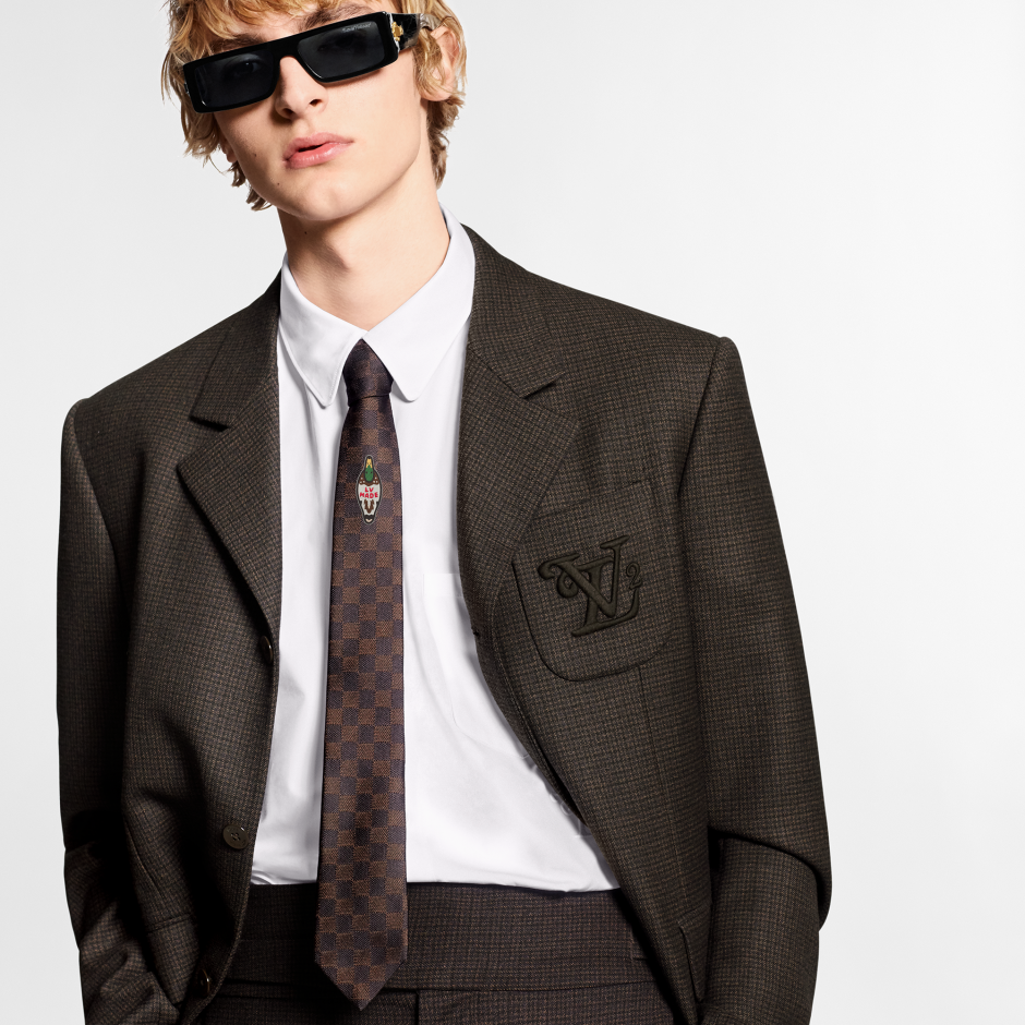 Dönemin En Hit Tasarımcılarından Biri ile Çalışan Bir Modaevi Başka Ne Yapabilir?