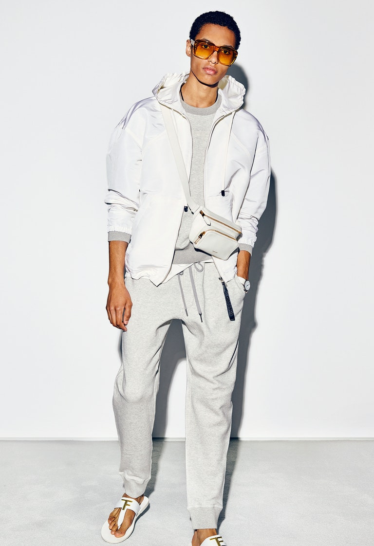 Tom Ford, İlkbahar/Yaz 21 ile 'Hazır Oldan Rahata' geçti