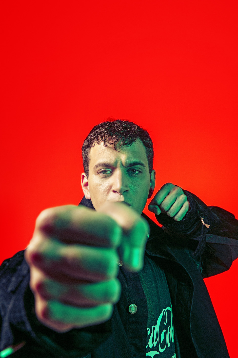 Selahattin Paşalı: Kendisini Nasıl Yüksek Tutuyor?