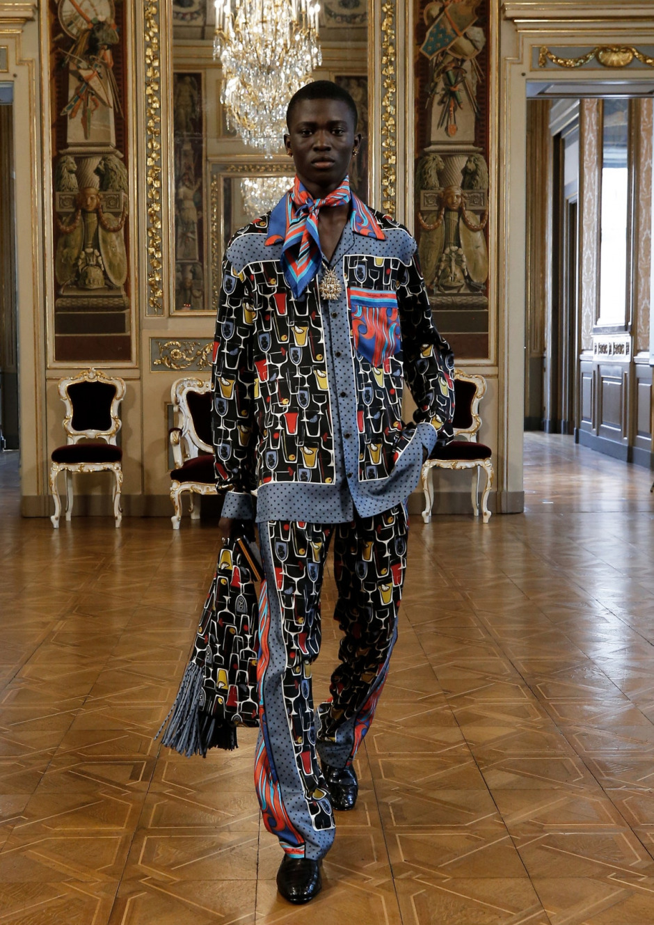 Erkekler İçin ‘Couture Giyim’ Ne Olabilir?