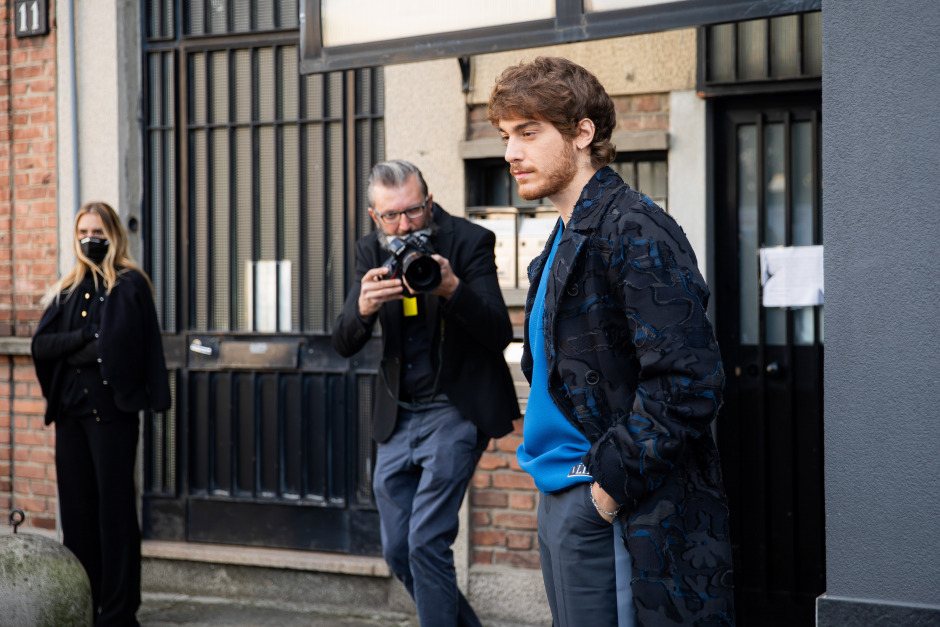 Sokak Stili: 2021 İlkbahar/Yaz Milano Moda Haftası