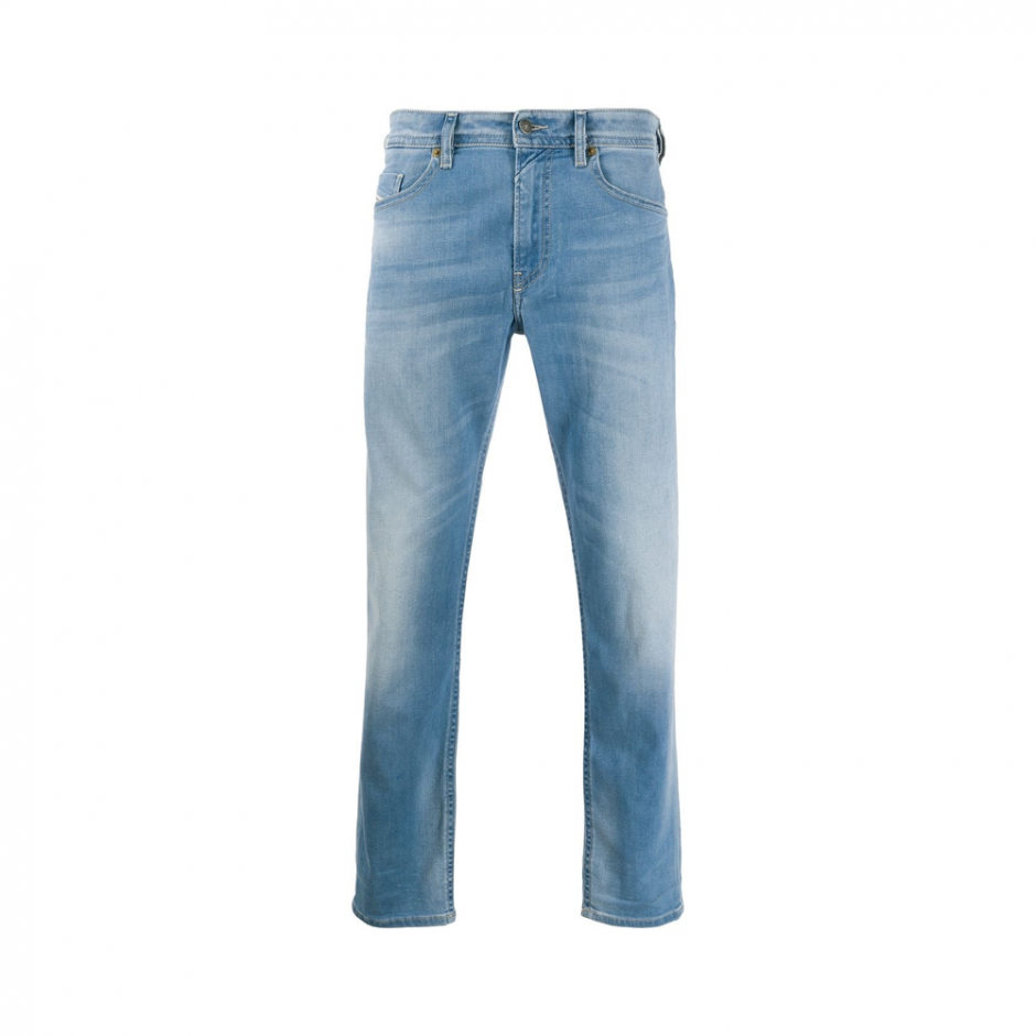 Yüksek Modadan Sokağa 'Kurtarıcı' Jean'ler