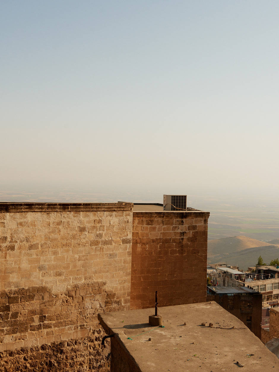Yeni Kökler: Mezopotamya / Kabul Et ve Özgür Kal