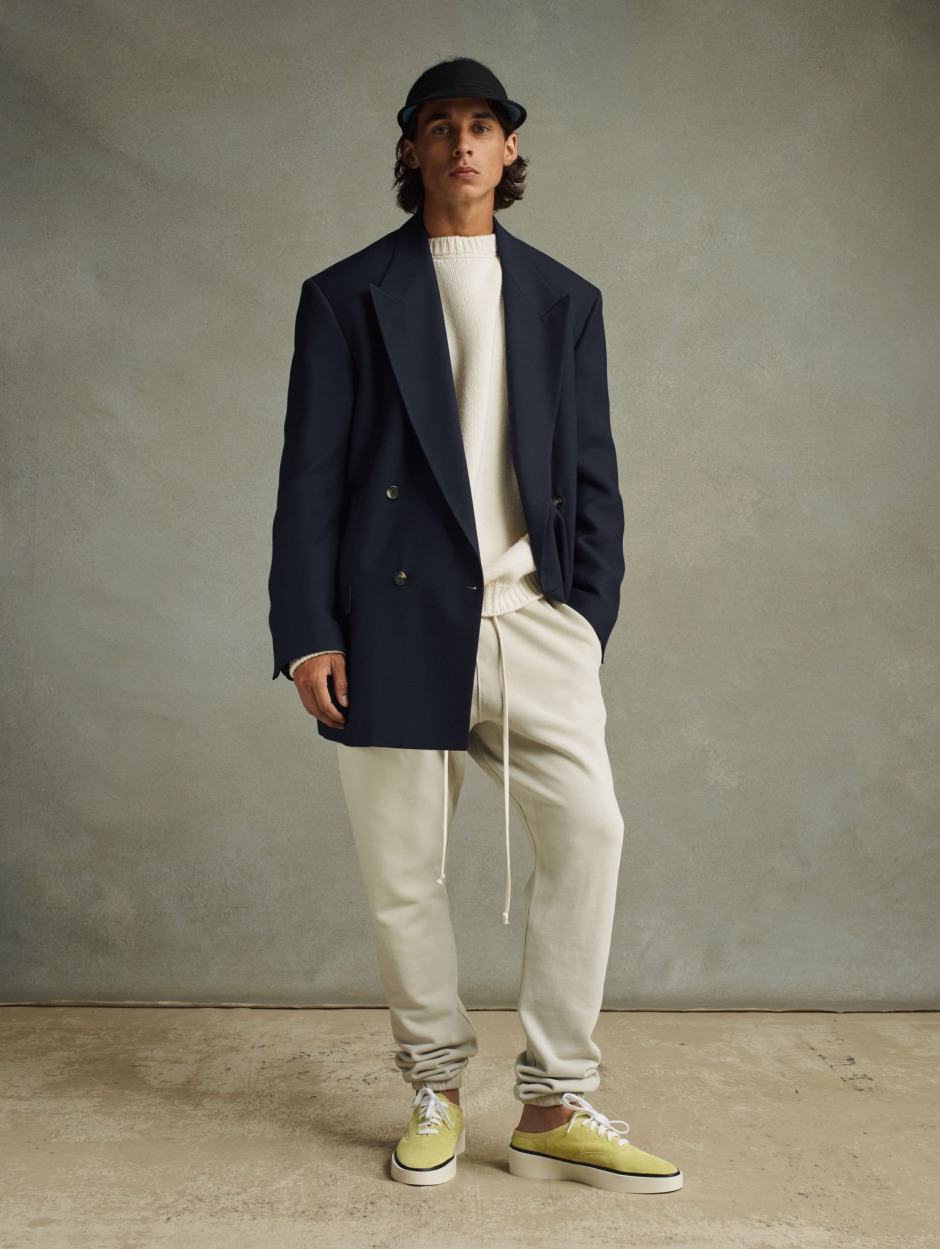 Erkek Giyiminde Çabasız Şıklığın Modern Kahramanı: Jerry Lorenzo