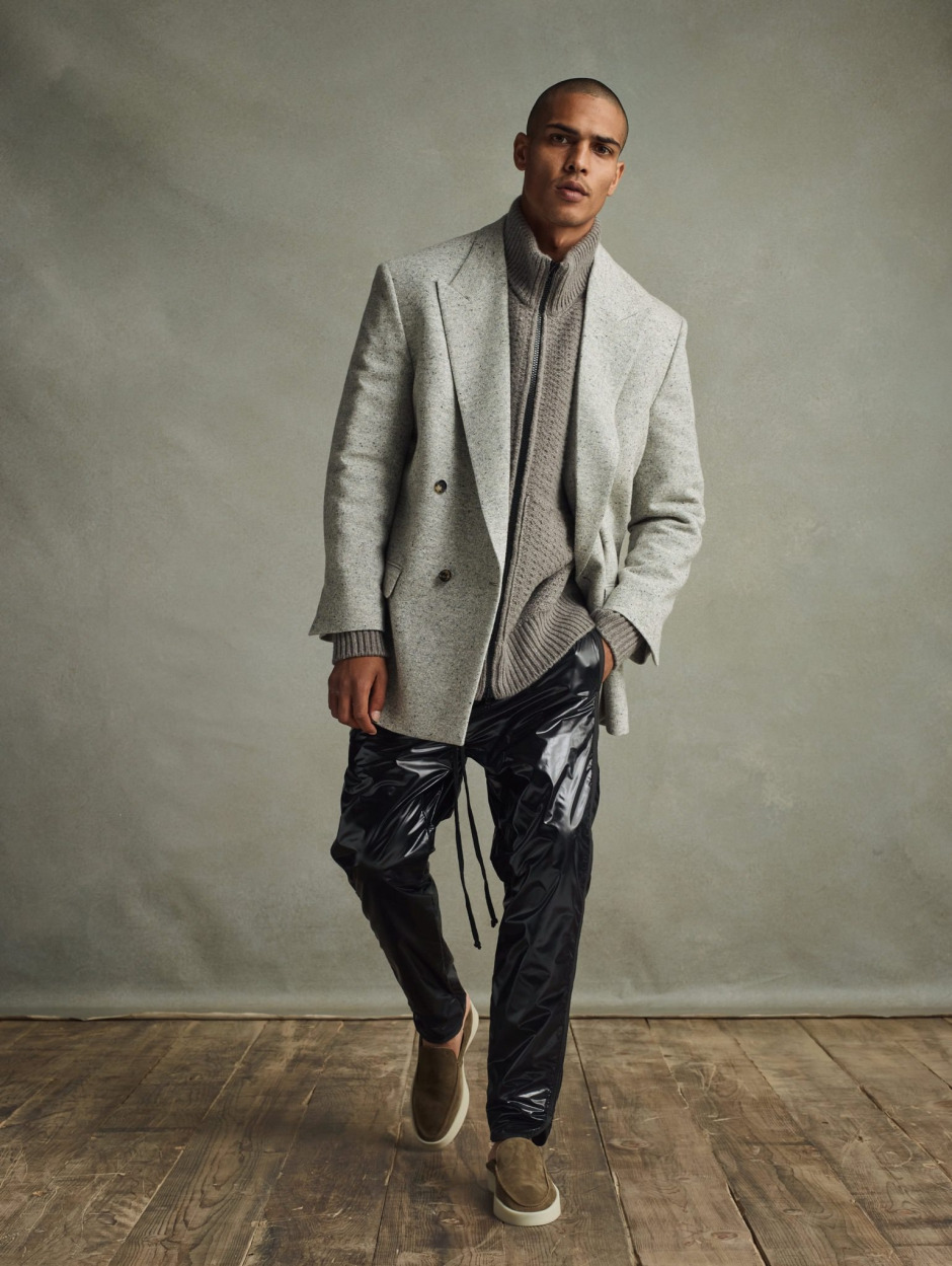 Erkek Giyiminde Çabasız Şıklığın Modern Kahramanı: Jerry Lorenzo