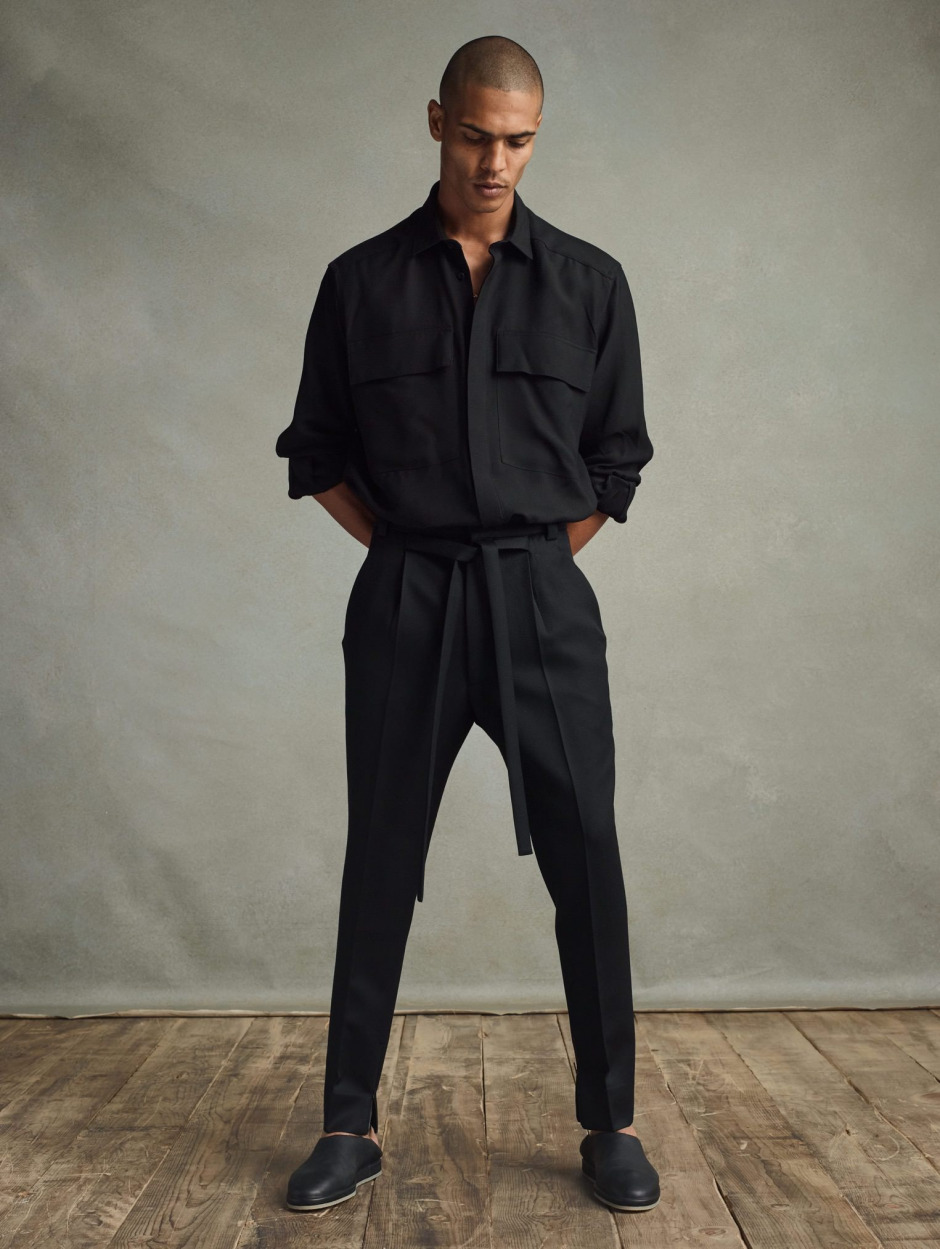 Erkek Giyiminde Çabasız Şıklığın Modern Kahramanı: Jerry Lorenzo