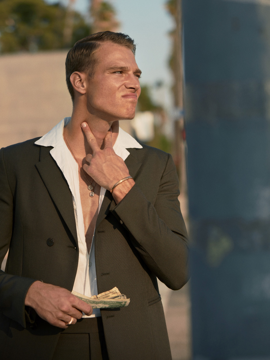Kapak: Matthew Noszka ‘’Var Gücümle Çalışmazsam Bir Başkasının Yapacağını Biliyorum.’’