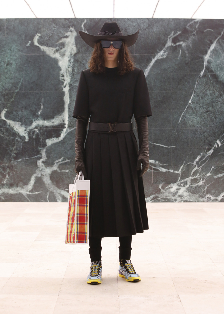 Louis Vuitton Sonbahar/Kış 2021 Defilesini Buradan İzle