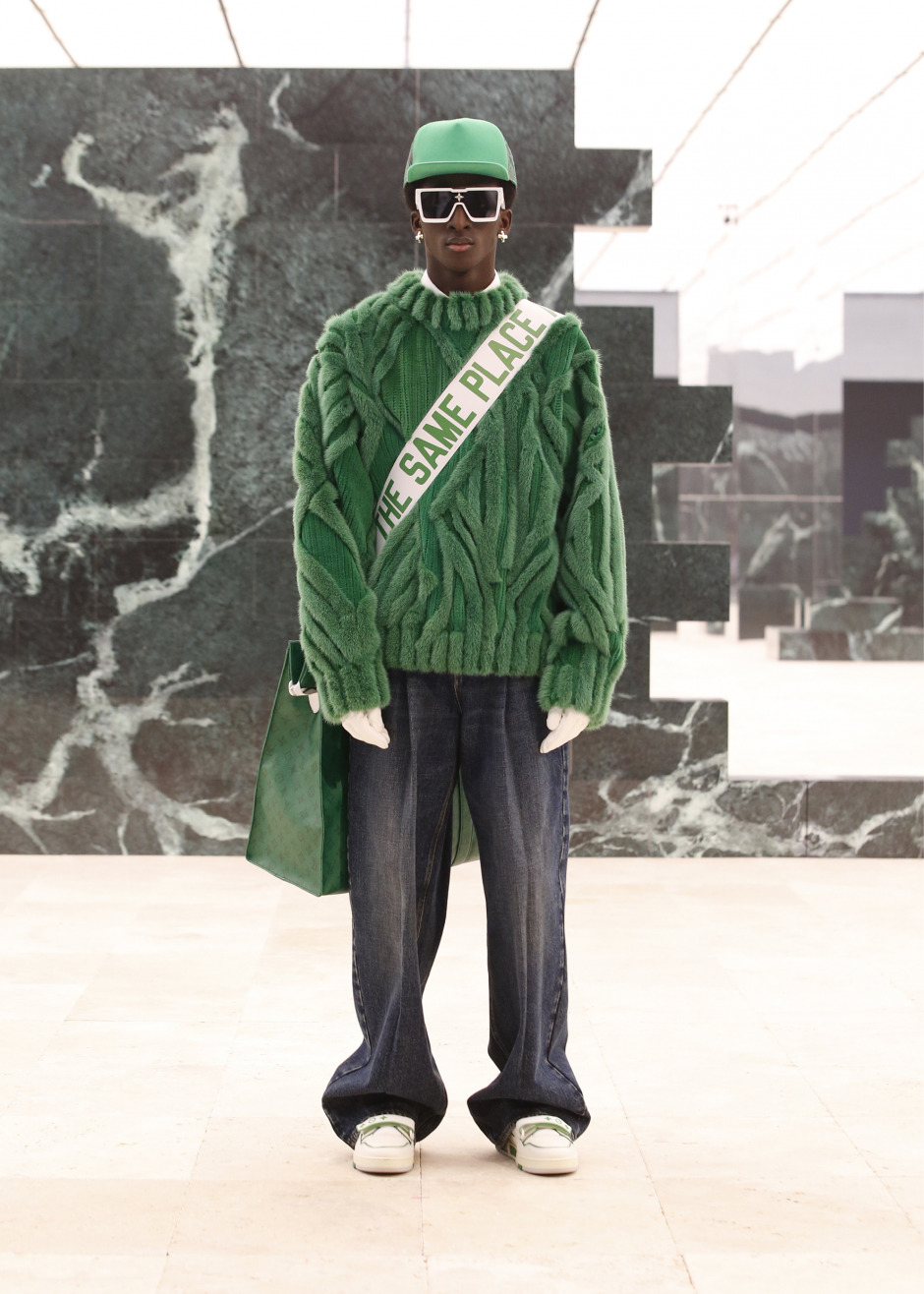 Louis Vuitton Sonbahar/Kış 2021 Defilesini Buradan İzle