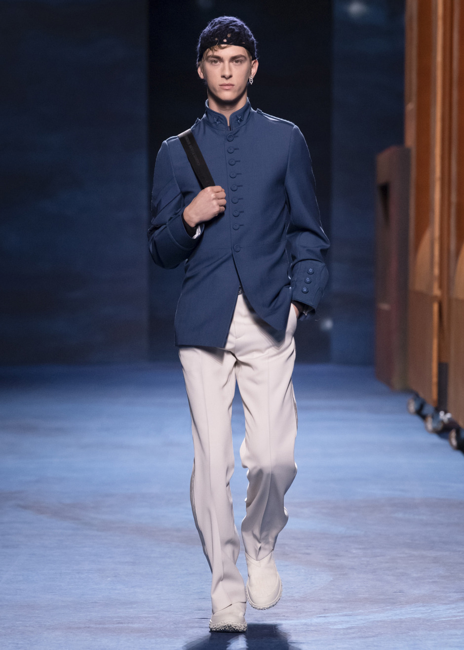 Dior Men Kış 2021-22 Koleksiyonu