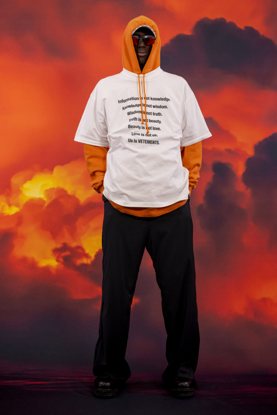 20 Look ile 2021- 2022 Sonbahar - Kış Paris Erkek Moda Haftası Özeti