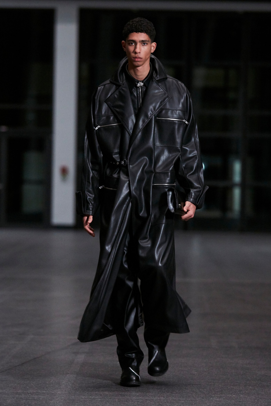 20 Look ile 2021- 2022 Sonbahar - Kış Paris Erkek Moda Haftası Özeti