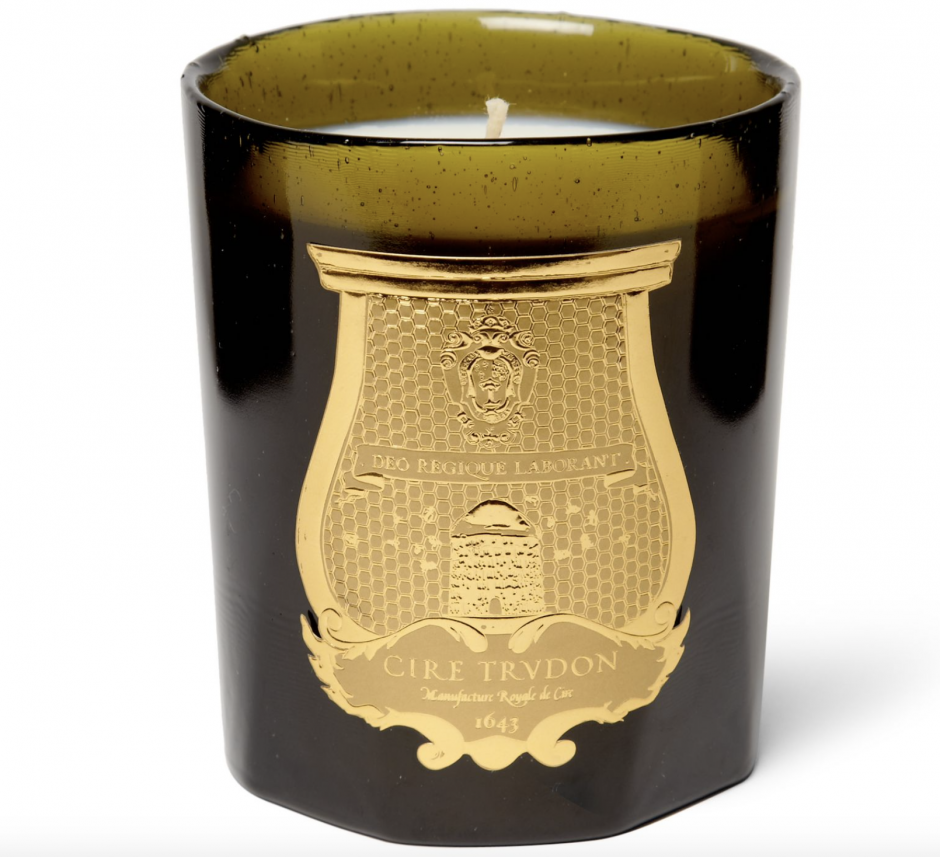 Sizi Karlı Kış Günlerinden Koruyacak 10 Ürün Sizi Karlı Kış Günlerinden Koruyacak 10 Ürün