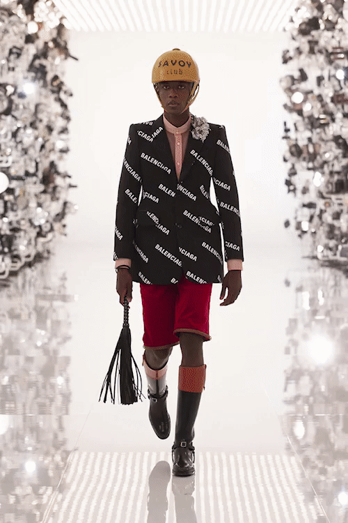 Gucci X Balenciaga Moda Dünyasını Nasıl Hackledi?