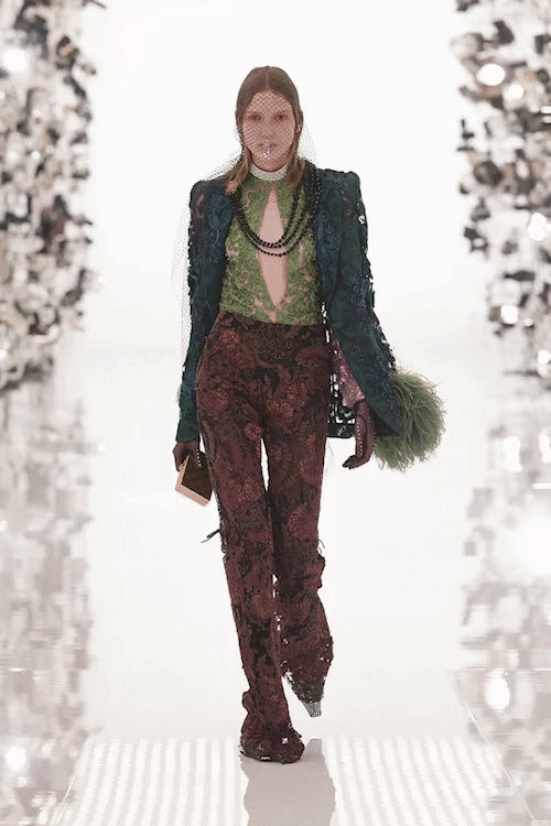 Gucci X Balenciaga Moda Dünyasını Nasıl Hackledi?