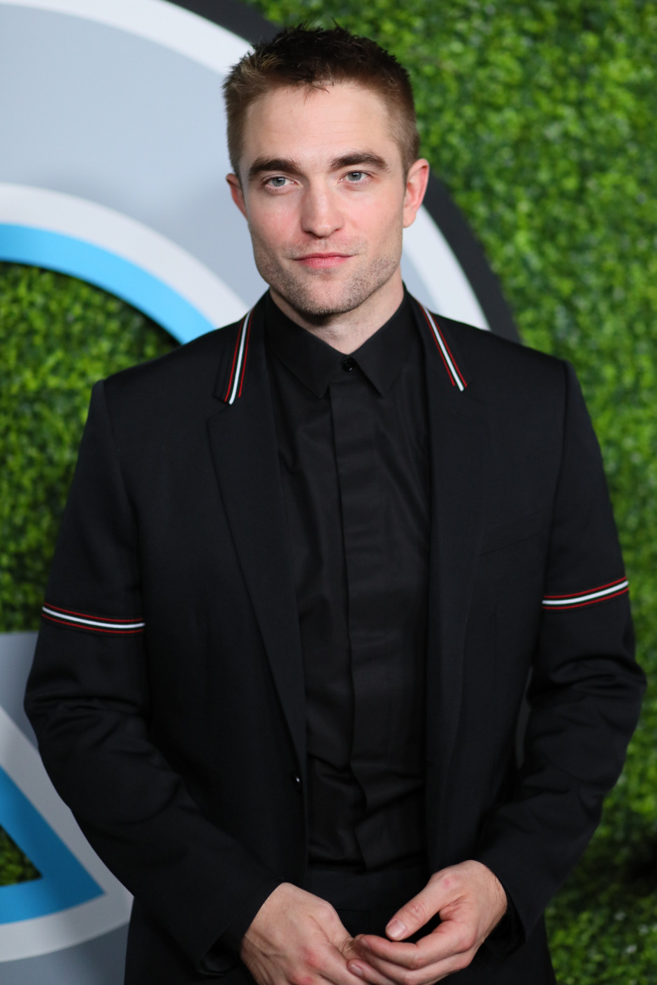 Tek Kişilik Saç Modeli Kataloğu: Robert Pattinson