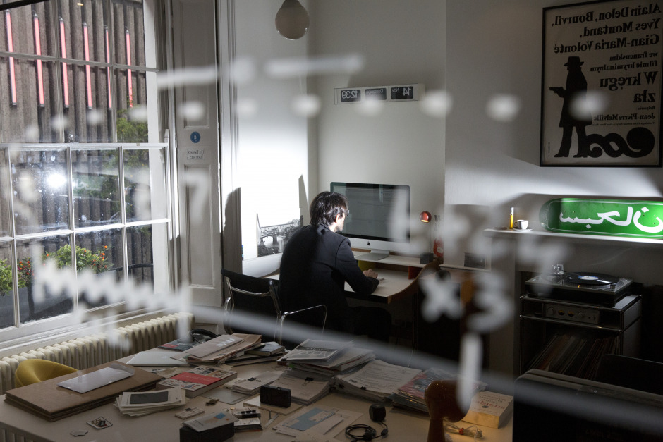 Hayallerinden Celebrity Crushına…Biz Sorduk, MUBI’nin Kurucusu Efe Çakarel Cevapladı Hayallerinden Celebrity Crushına…Biz Sorduk, MUBI’nin Kurucusu Efe Çakarel Cevapladı