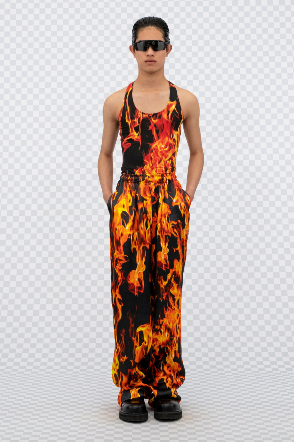 Vetements İlkbahar/Yaz 2022 Koleksiyonu | "Bir Matrix'te mi Yaşıyoruz?"