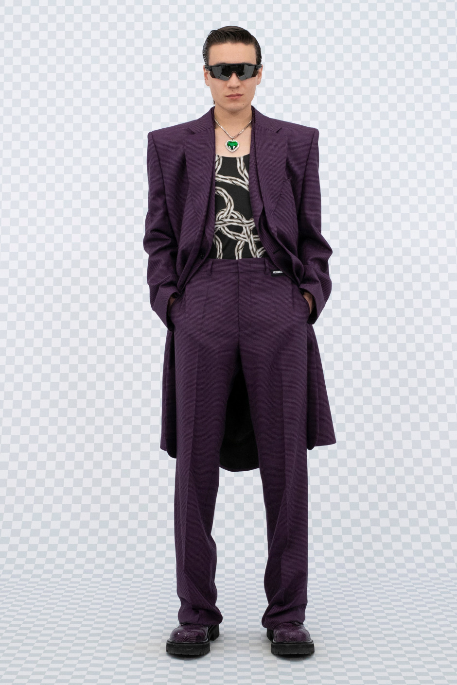 Vetements İlkbahar/Yaz 2022 Koleksiyonu | "Bir Matrix'te mi Yaşıyoruz?"